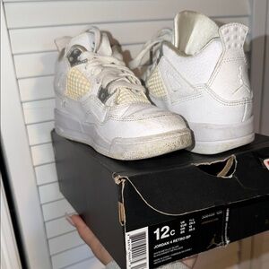Jordan Kids Sneakers - White and Cream